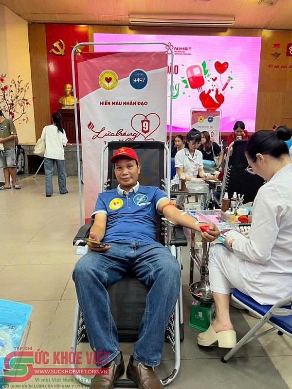 “Lửa hồng yêu thương” – Hiến máu nhân đạo và sẻ chia cùng bệnh nhân nhi ung thư tại Viện Huyết học - Truyền máu Trung ương