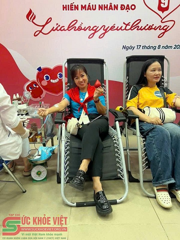 “Lửa hồng yêu thương” – Hiến máu nhân đạo và sẻ chia cùng bệnh nhân nhi ung thư tại Viện Huyết học - Truyền máu Trung ương