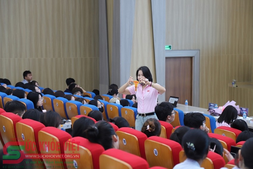 Đại học Phenikaa khởi động chuỗi chương trình quốc gia về tuyên truyền sức khỏe sinh sản, sức khỏe tình dục cho học sinh, sinh viên