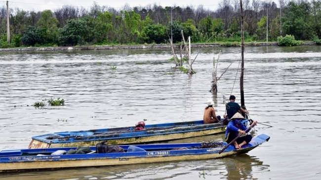 Cà Mau: Giải toả hàng đáy trên sông, chuyển đổi sinh kế cho hộ dân