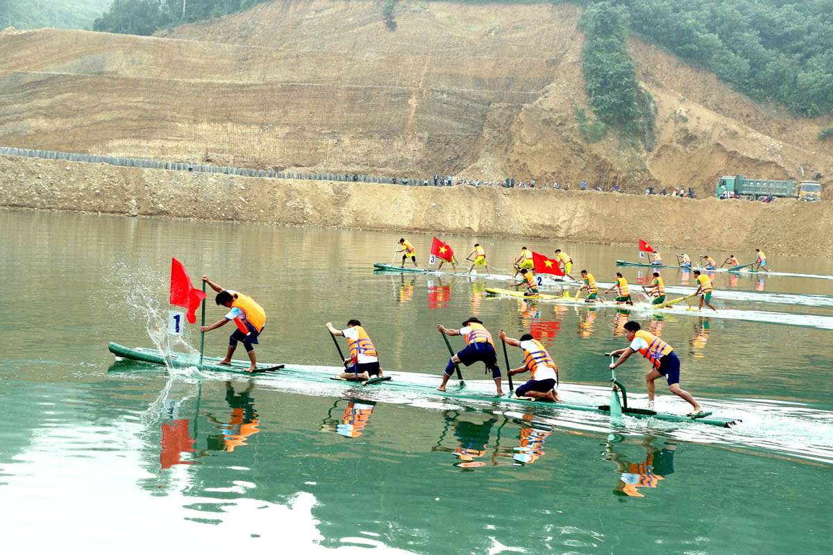 Hà Giang: Xuân thắm nơi mảnh đất có “địa chỉ đỏ”