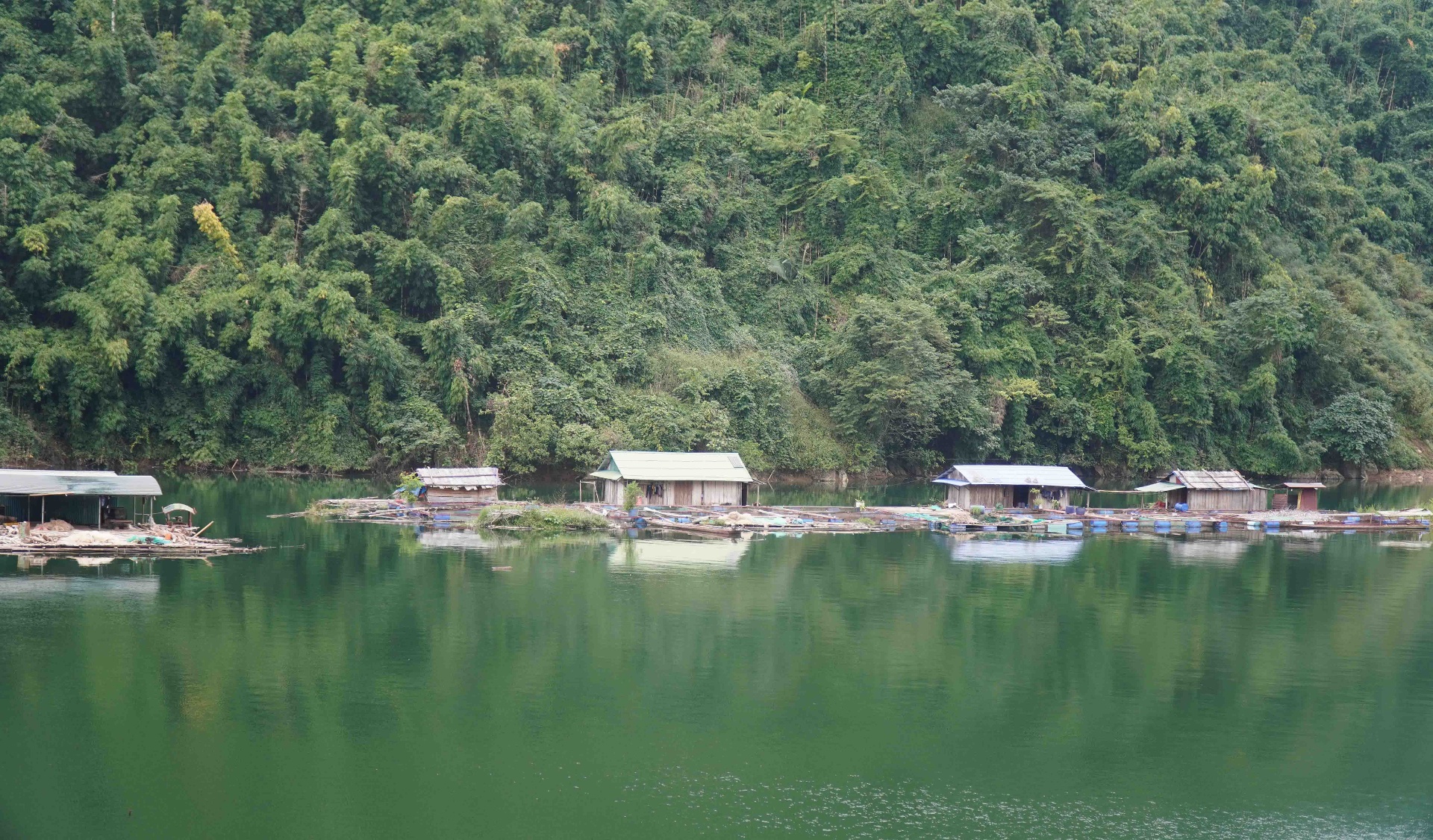 Lai Châu: Sông Đà vào xuân