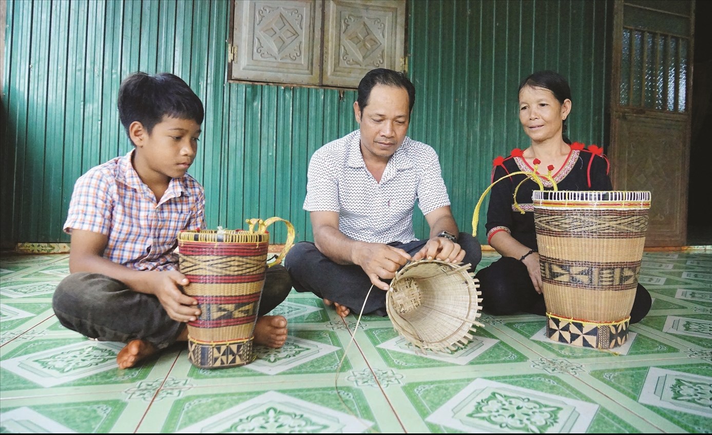 Những câu chuyện tình đẹp xuyên biên giới