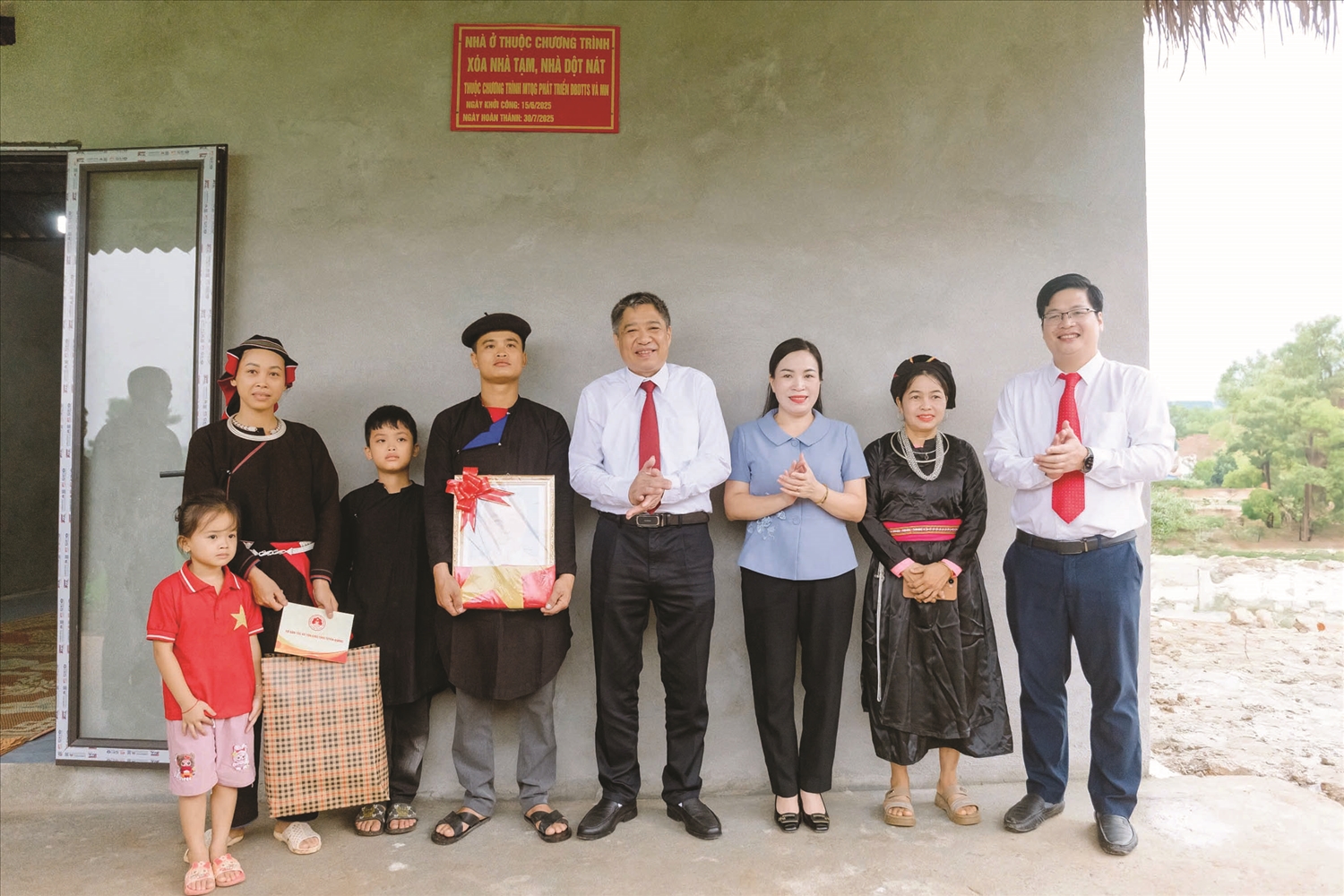 Giảm nghèo bền vững trong không gian phát triển mới