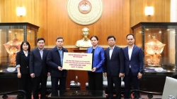 Tuyên Quang trao 1 tỷ đồng hỗ trợ lần 2 cho đồng bào miền Trung, Tây Nguyên