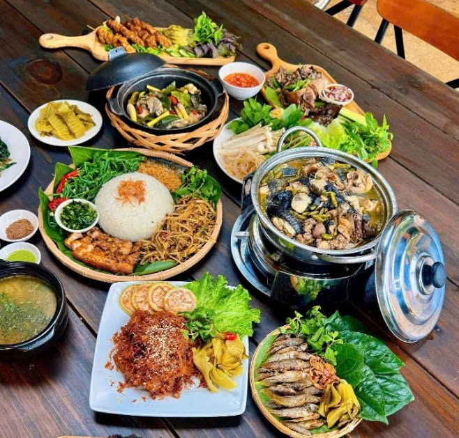 Trải nghiệm Măng Đen, nghĩ về du lịch núi rừng Khánh Hòa