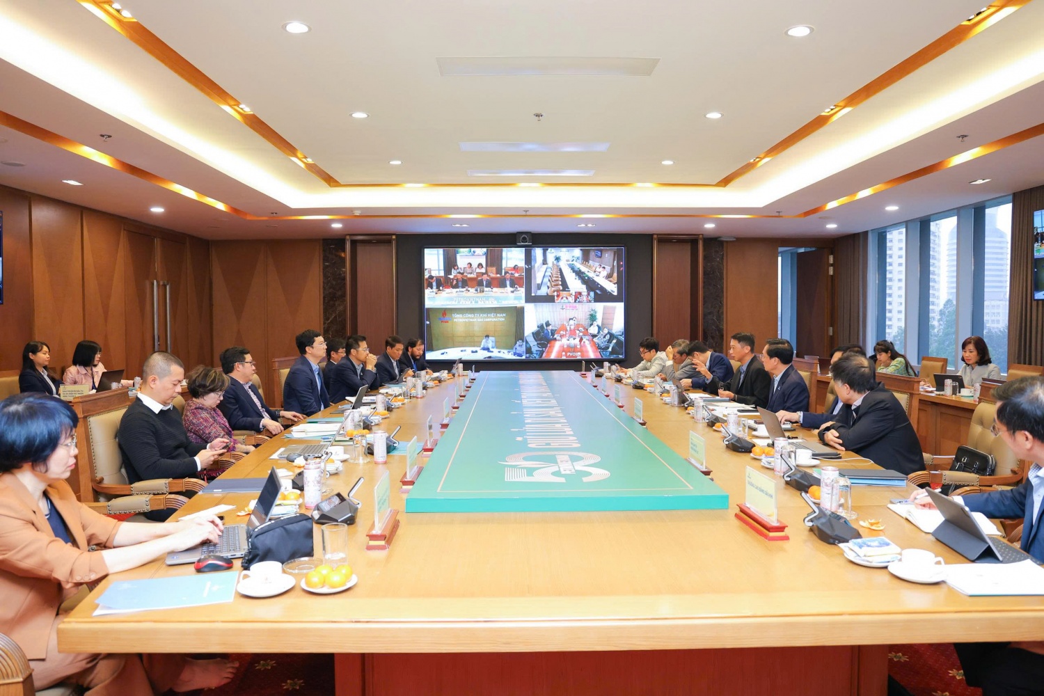 Xây dựng nguồn nhân lực chiến lược để Petrovietnam hiện thực hóa khát vọng phát triển Xây dựng nguồn nhân lực chiến lược để Petrovietnam hiện thực hóa khát vọng phát triển