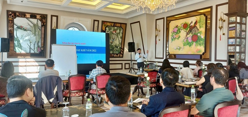 PVEP Cửu Long tổ chức “Hội thảo về E&amp;P Fundamentals và   Procurement Activities” theo quy định mới