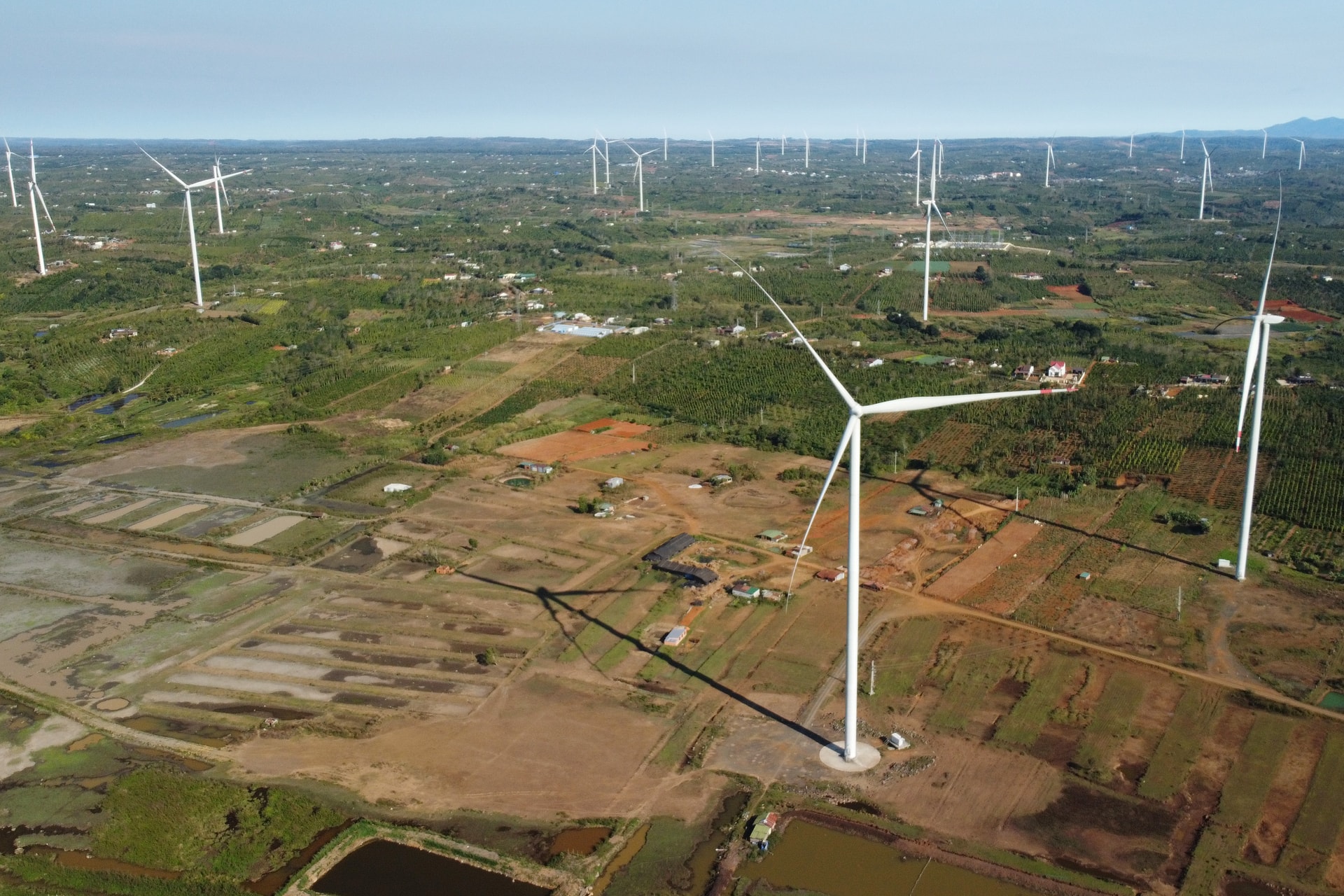 Lâm Đồng tìm giải pháp gỡ vướng cho dự án điện gió Lâm Đồng tìm giải pháp gỡ vướng cho dự án điện gió