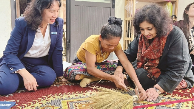 Nhiều mô hình “mở lối” sinh kế cho phụ nữ DTTS phát triển