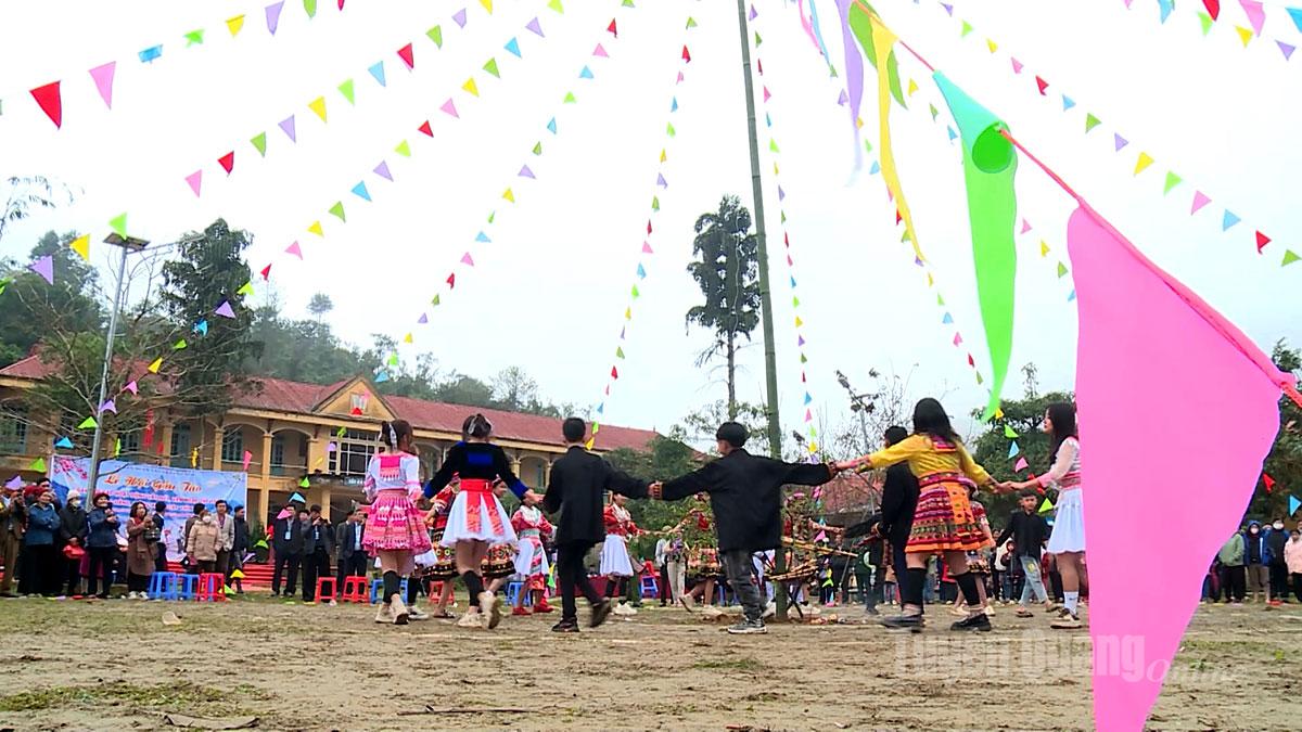 Tuyên Quang: Yên Hoa phát huy bản sắc văn hóa dân tộc gắn với phát triển du lịch cộng đồng