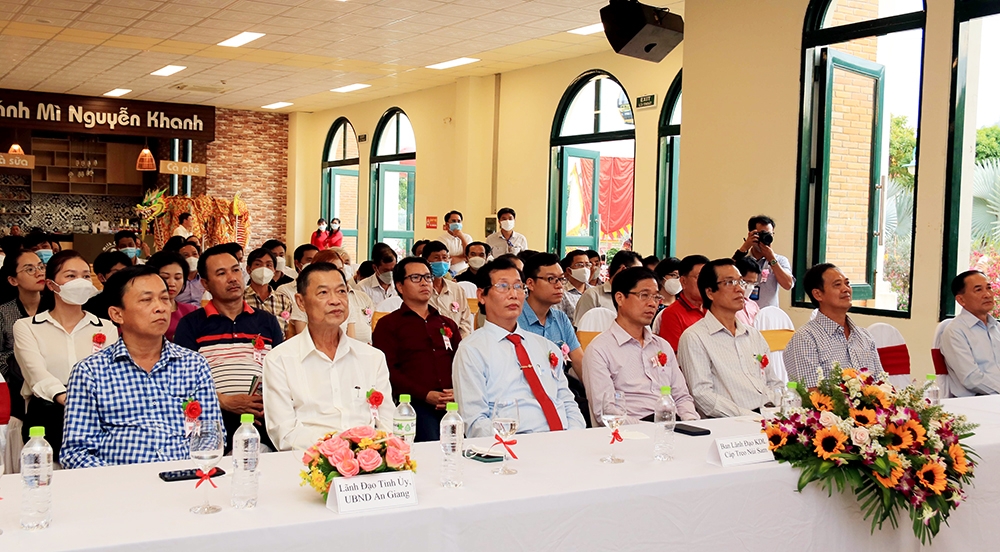 An Giang: Cáp treo khu du lịch núi Sam đã chính thức vận hành