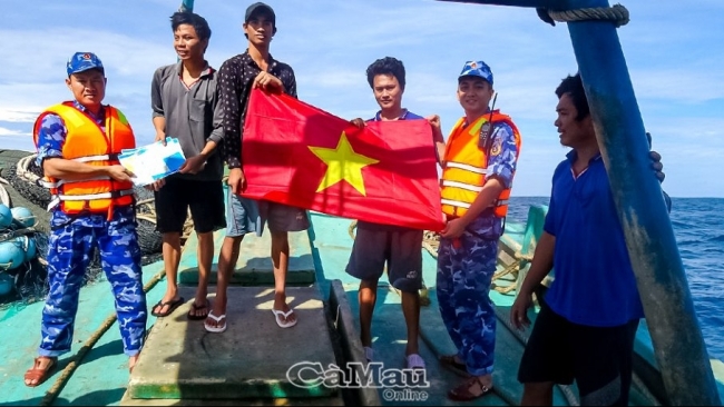 Cà Mau: Quyết tâm ngăn chặn tàu cá vi phạm IUU