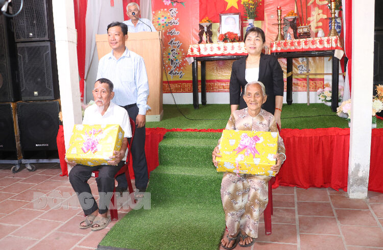 Bến Tre: Lễ Yến lão đầu năm tại Di tích quốc gia Đình Long Thạnh, huyện Bình Đại