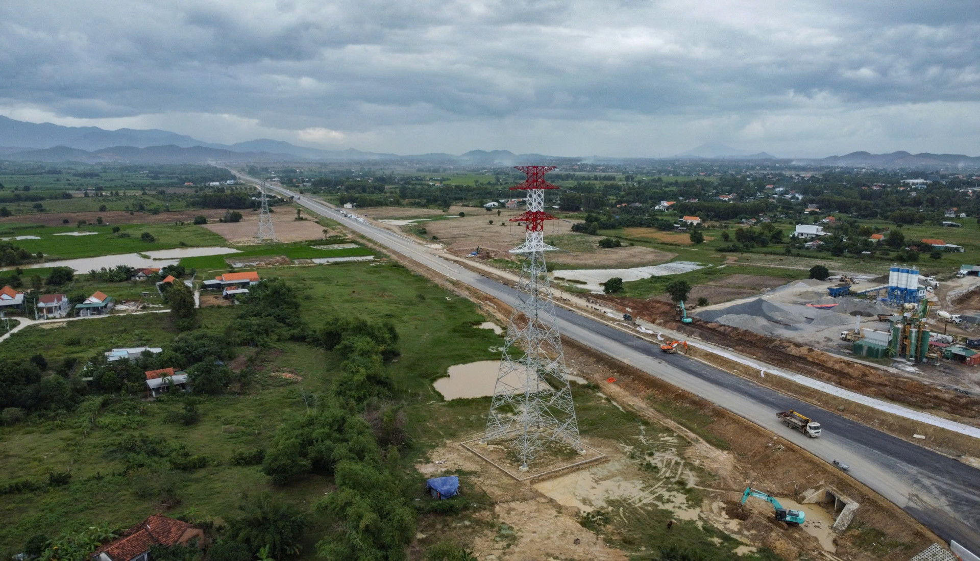 Khánh Hòa: Gấp rút triển khai giải ngân vốn đầu tư công