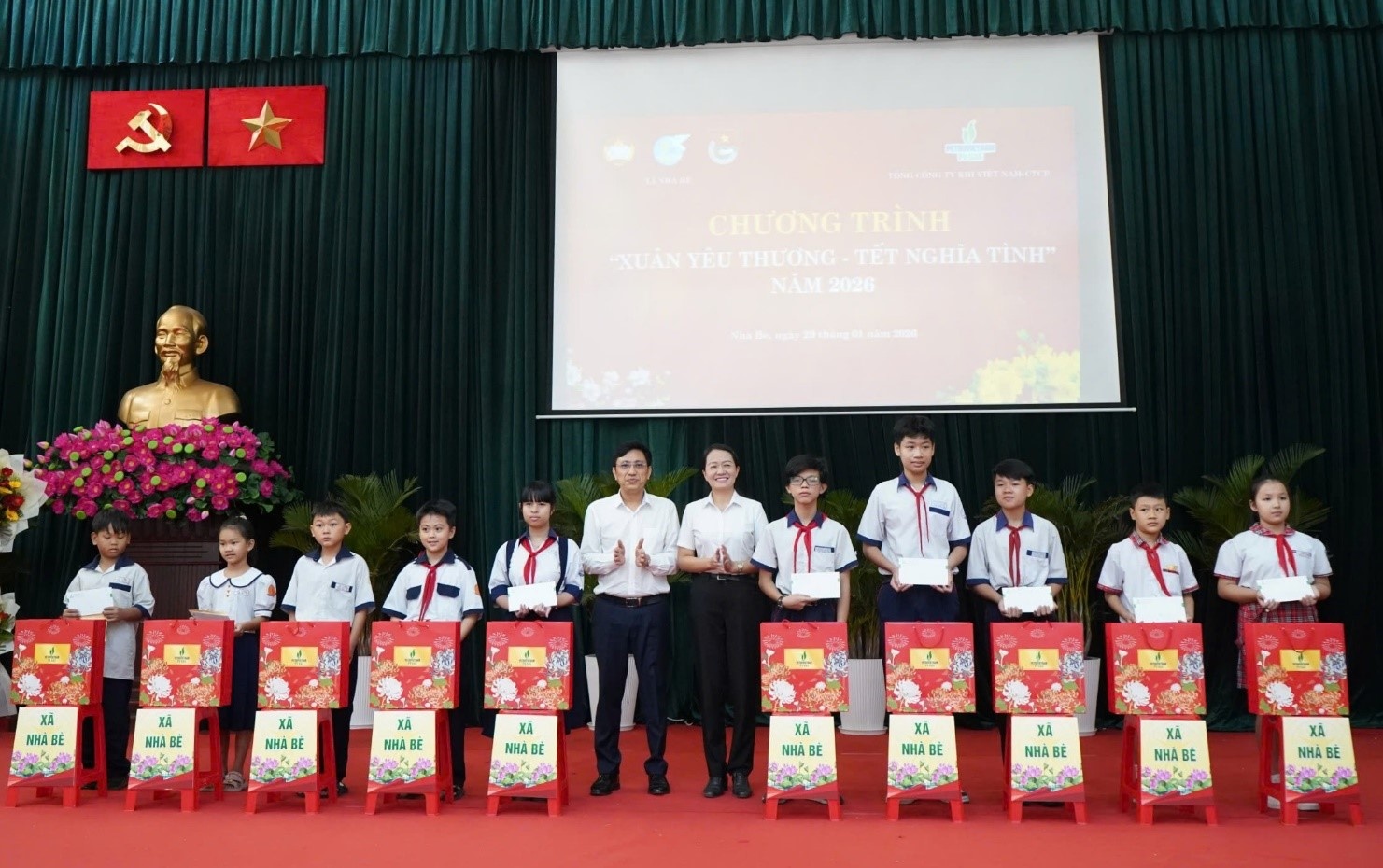 PV GAS chung tay cùng TP. Hồ Chí Minh thực hiện công tác an sinh xã hội dịp Tết