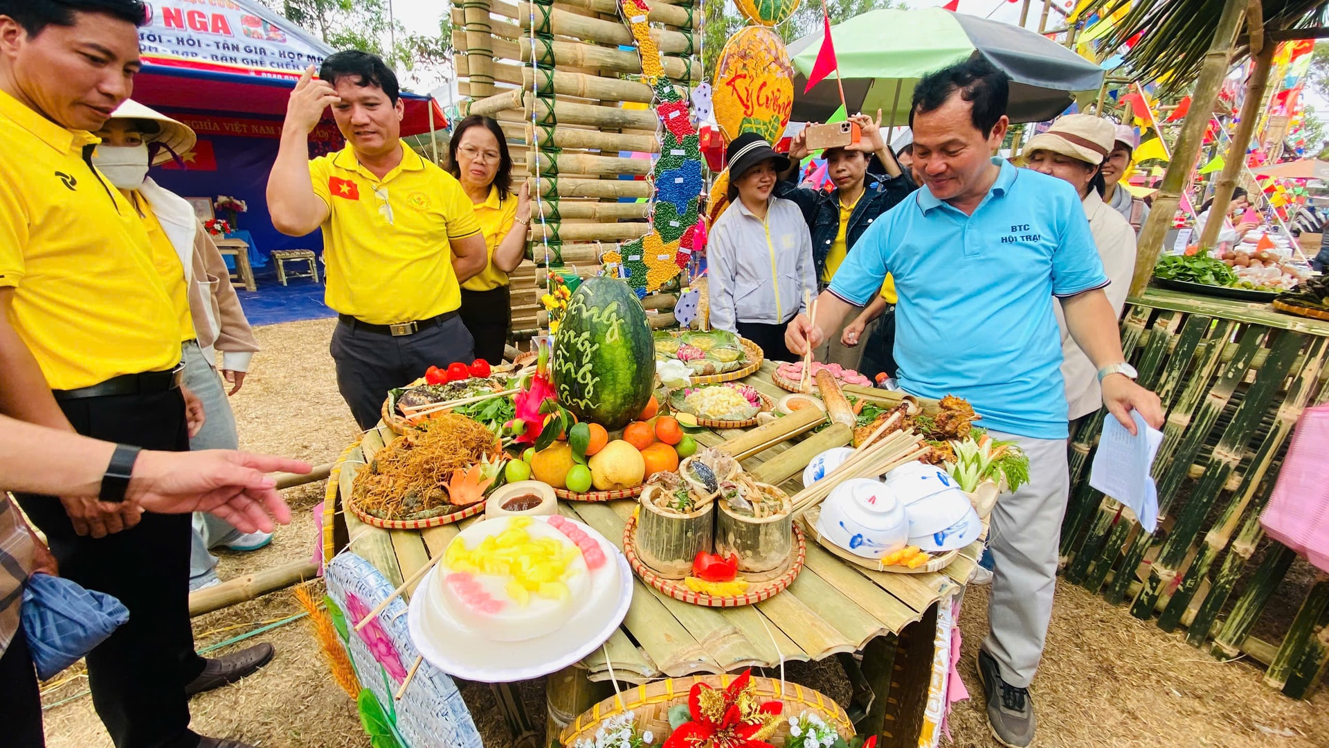 Lâm Đồng: Hội trại Mừng Đảng   Mừng Xuân xã Nam Thành