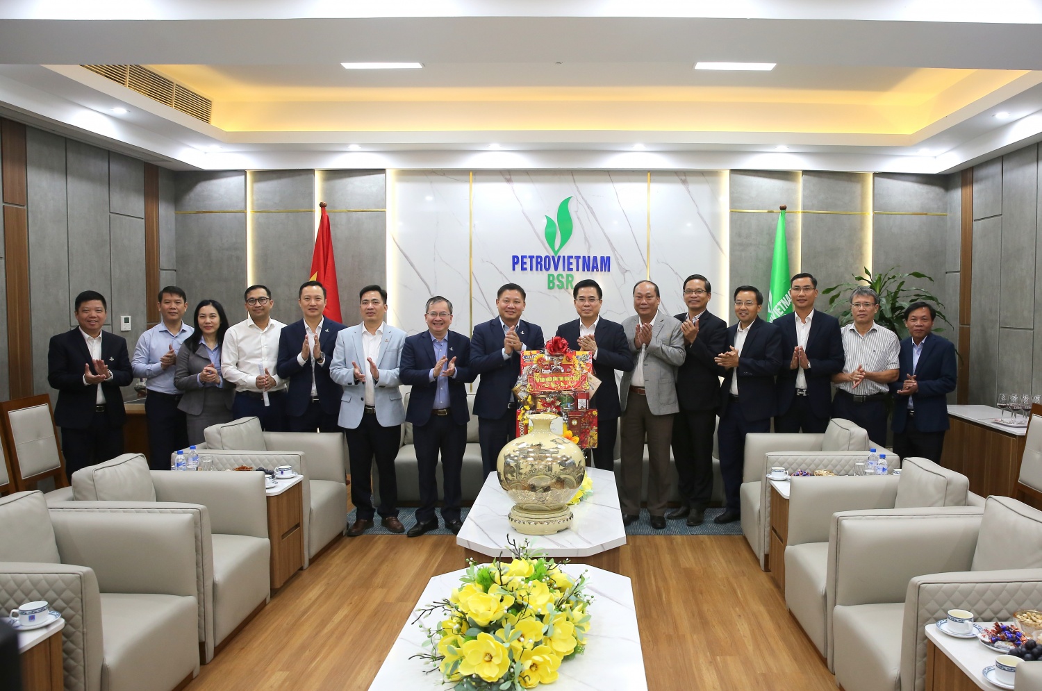 Lãnh đạo tỉnh Quảng Ngãi thăm, chúc Tết CBCNV BSR dịp Tết Nguyên đán Bính Ngọ