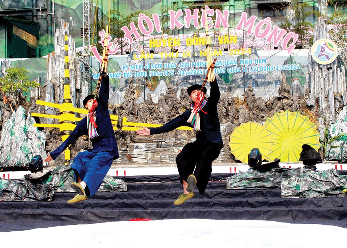 Tuyên Quang: “Giữ lửa” di sản Tuyên Quang: “Giữ lửa” di sản