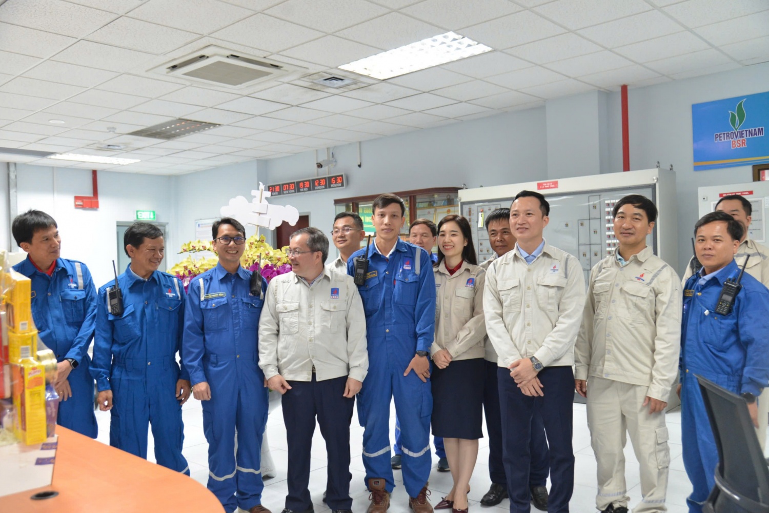 Người lao động BSR hăng say lao động ngày Tết vì dòng chảy năng lượng quốc gia Người lao động BSR hăng say lao động ngày Tết vì dòng chảy năng lượng quốc gia