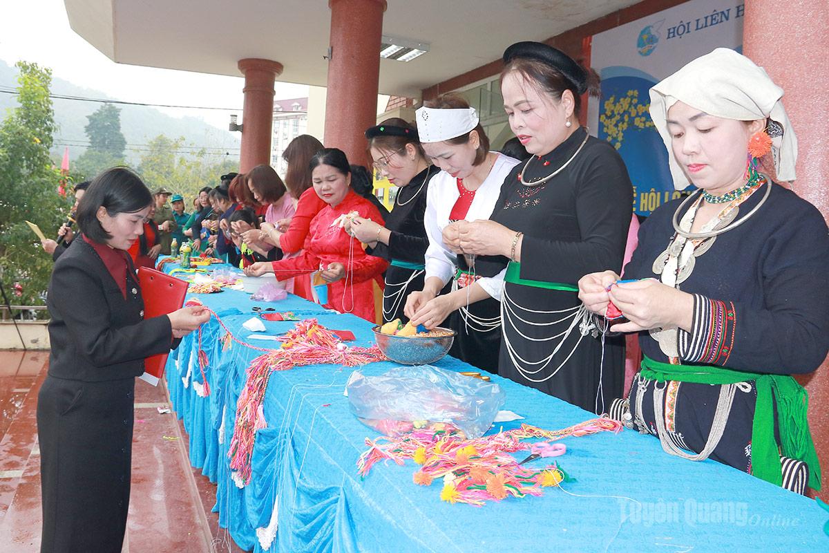 Tuyên Quang: Rộn ràng Lễ hội Lồng Tông xã Chiêm Hóa năm 2026 Tuyên Quang: Rộn ràng Lễ hội Lồng Tông xã Chiêm Hóa năm 2026