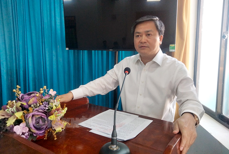 Ủy viên Trung ương Đảng - Bí thư Tỉnh ủy Lê Đức Thọ phát biểu chỉ đạo tại buổi làm việc.