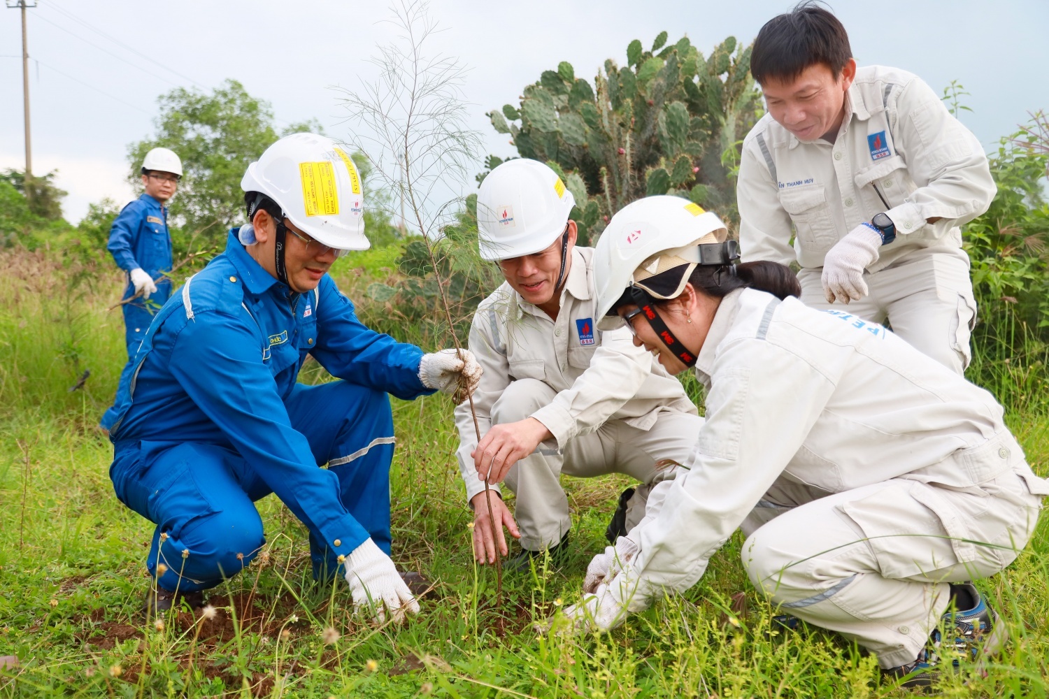 Petrovietnam đẩy mạnh phát triển công tác cán bộ nữ trong tình hình mới