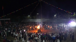 Lai Châu: Đầu Xuân về Tân Uyên vui hội Xòe Chiêng với đồng bào dân tộc Thái