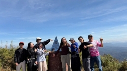 Lâm Đồng: Khám phá cung đường leo núi xuyên rừng đẹp nhất Đà Lạt