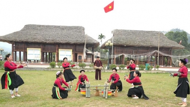 Tuyên Quang: Gieo mùa nơi cộng đồng người Cao Lan