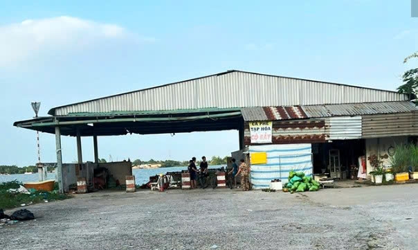 Bến phà Cồn Khương vẫn chưa hoạt động trở lại