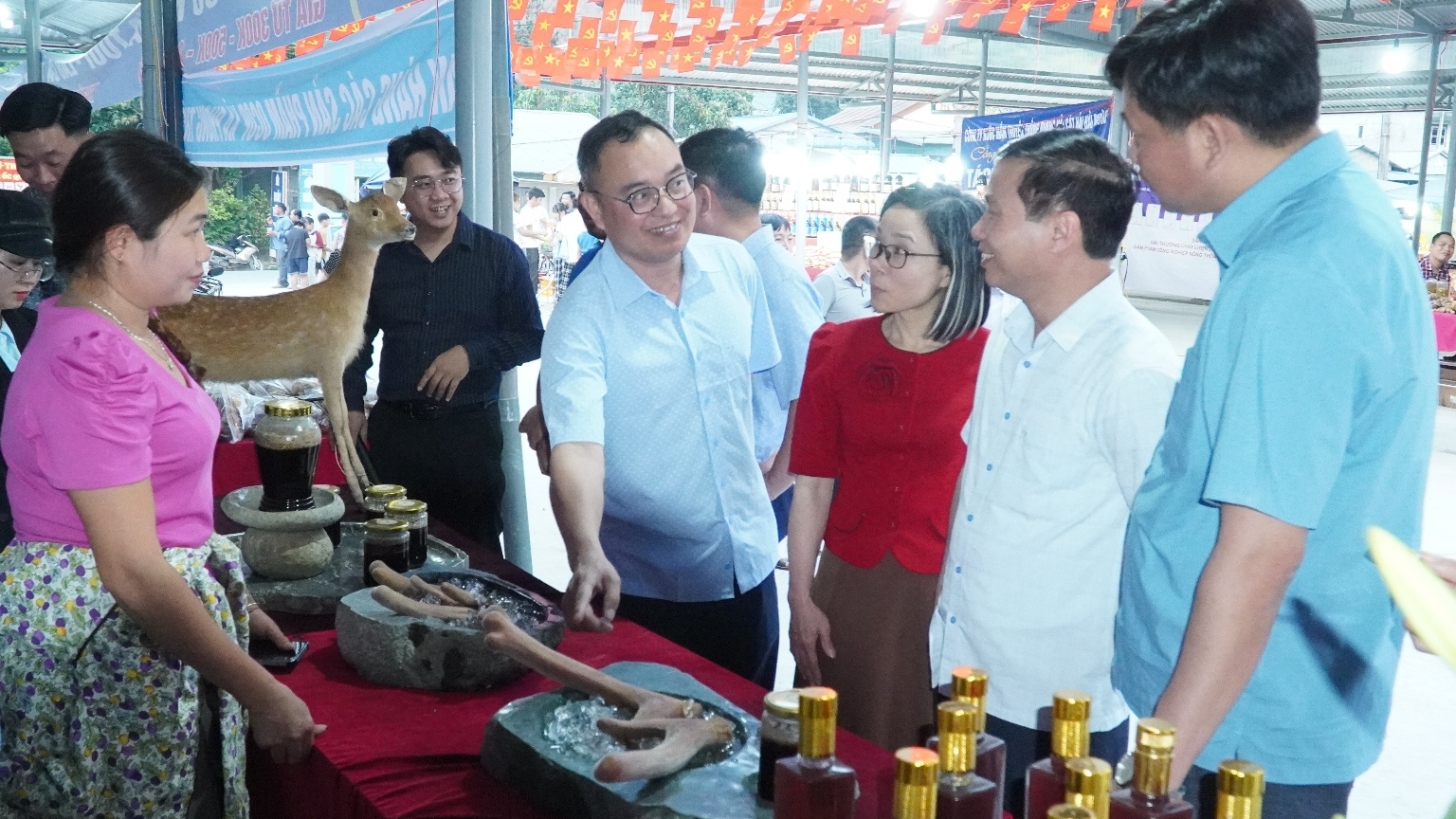 Lai Châu: Lễ khai trương Chợ phiên xã Pa Tần