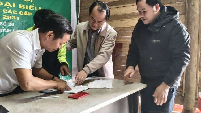 Lai Châu: Xã Pa Tần tuyên truyền, vận động nhân dân xóa bỏ hủ tục