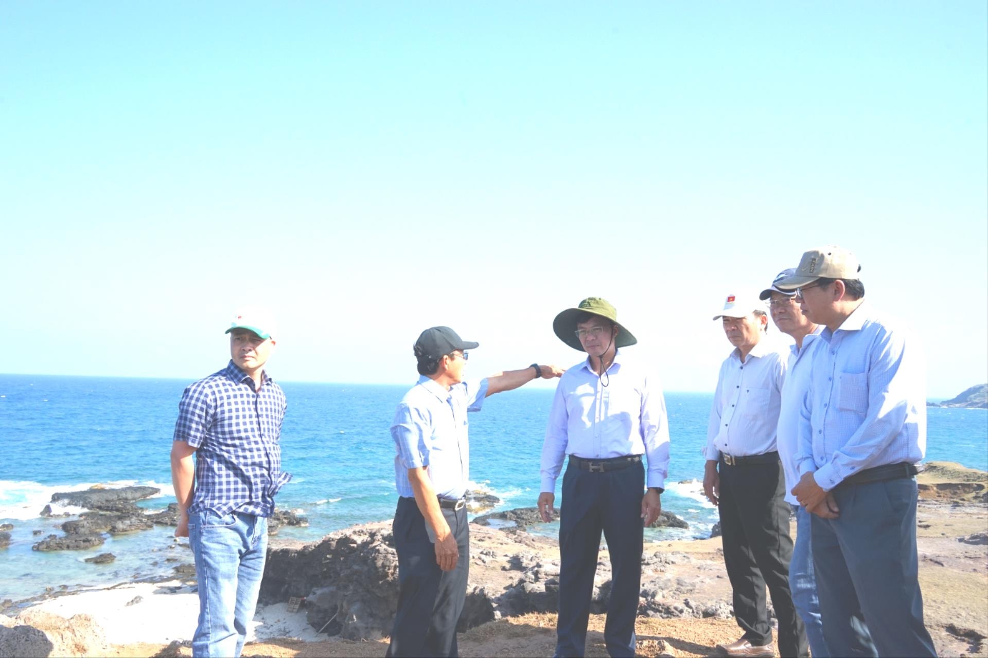 Lâm Đồng: Phát triển du lịch Phú Quý theo hướng xanh, bền vững