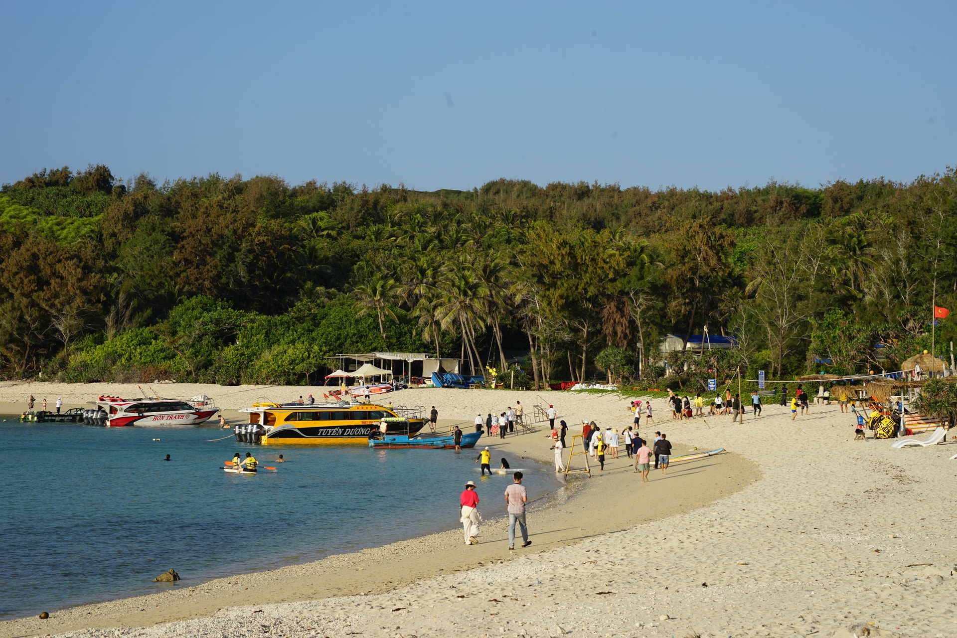 Lâm Đồng: Phát triển du lịch Phú Quý theo hướng xanh, bền vững