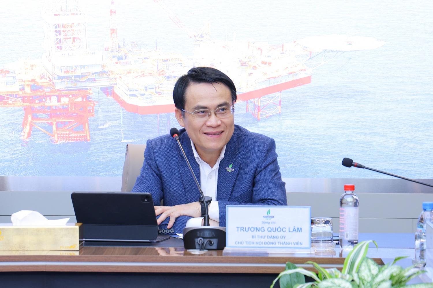 Tuổi trẻ PVEP - Kết nối góc nhìn, lan tỏa giá trị vì mục tiêu sản xuất kinh doanh Tuổi trẻ PVEP Kết nối góc nhìn, lan tỏa giá trị vì mục tiêu sản xuất kinh doanh