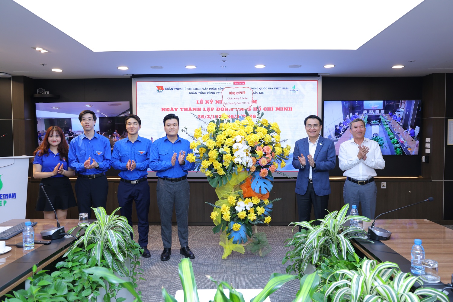 Tuổi trẻ PVEP - Kết nối góc nhìn, lan tỏa giá trị vì mục tiêu sản xuất kinh doanh Tuổi trẻ PVEP - Kết nối góc nhìn, lan tỏa giá trị vì mục tiêu sản xuất kinh doanh