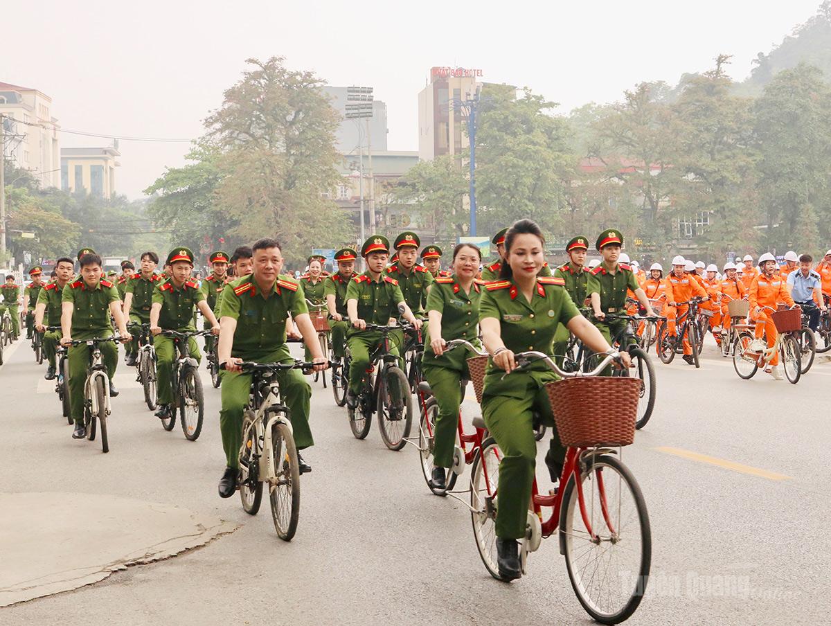 Tuyên Quang: Đạp xe hưởng ứng Chiến dịch “Giờ Trái đất” năm 2026