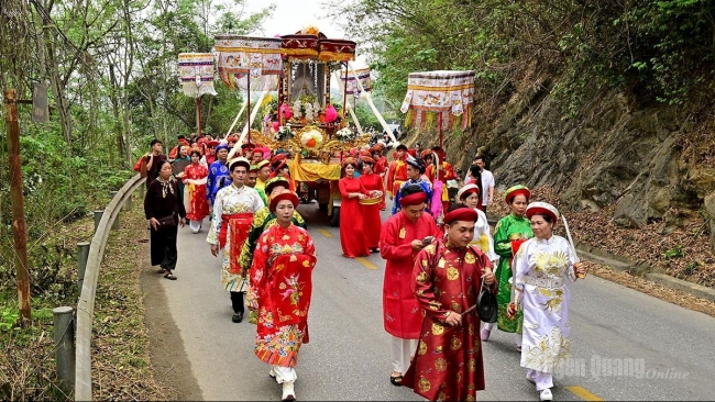 Tuyên Quang: Khai mạc Lễ hội đền Hạ- đền Thượng-đền Ỷ La năm 2026