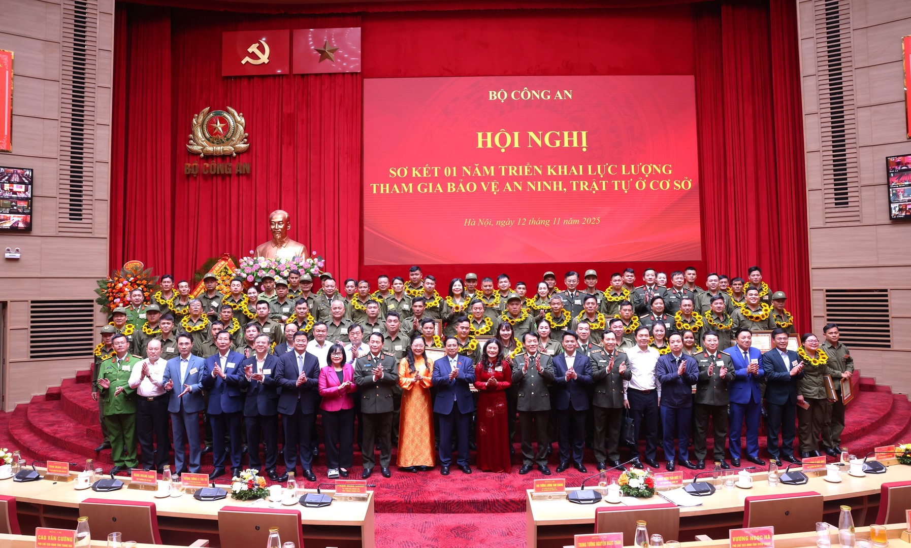 Lai Châu: Nữ Tổ trưởng Tổ an ninh trật tự gần dân, giữ bình yên phố núi