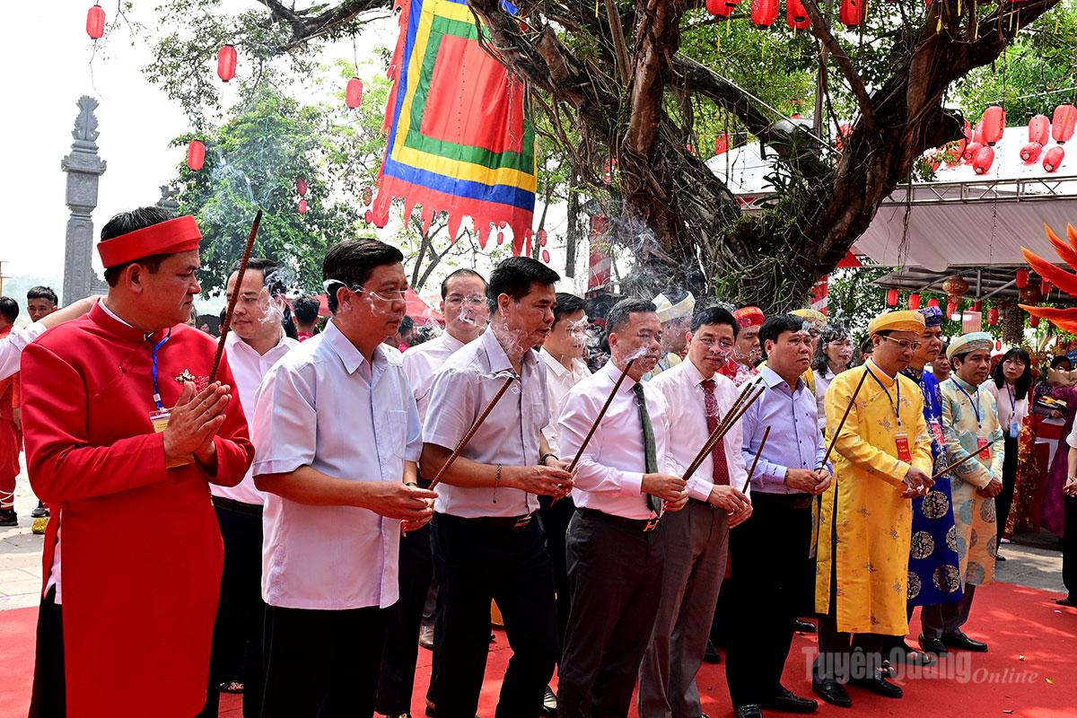 Tuyên Quang: Khai mạc Lễ hội đền Hạ- đền Thượng-đền Ỷ La năm 2026