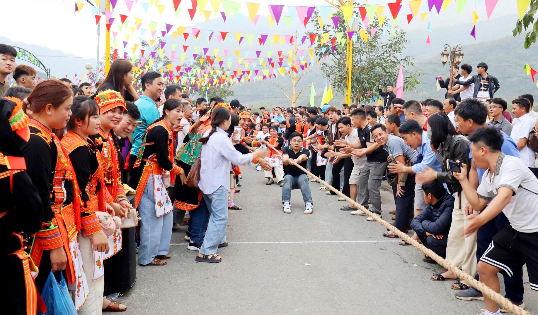 Lai Châu: Xây dựng nếp sống văn minh