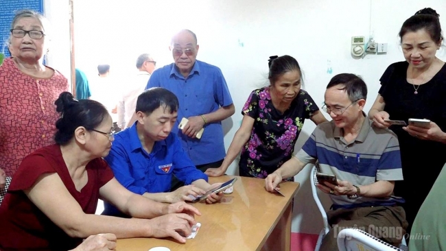 Tuyên Quang: Khởi động xây dựng mô hình thôn Công nghệ số