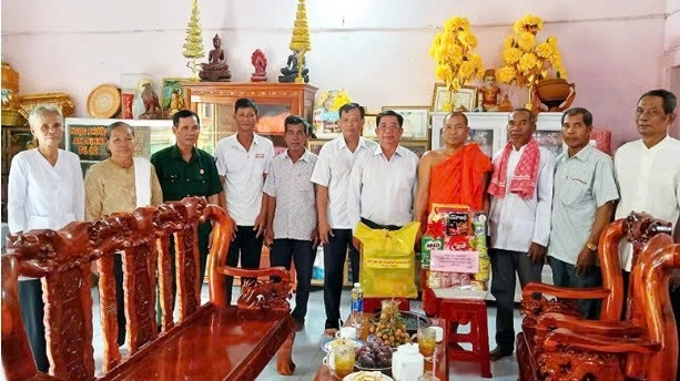 Cần Thơ: Đồng bào Khmer hân hoan đón Tết Chôl Chnăm Thmây