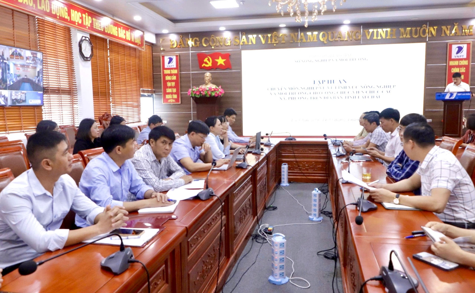 Lai Châu: Tập huấn chuyên môn, nghiệp vụ về lĩnh vực nông nghiệp và môi trường