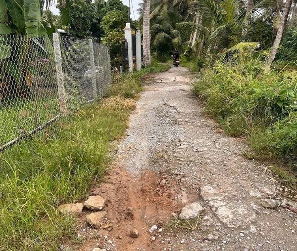 Cần Thơ: Tuyến đường liên ấp thuộc xã Vĩnh Thuận Đông xuống cấp nghiêm trọng