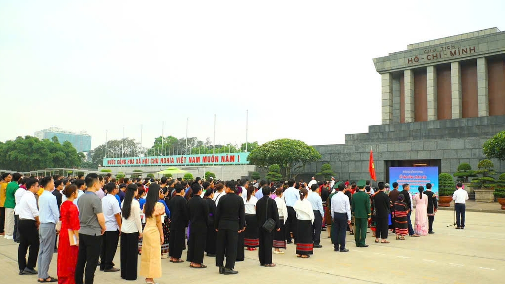 Đoàn nghệ nhân Lâm Đồng tham dự các sự kiện Ngày Văn hóa các dân tộc Việt Nam