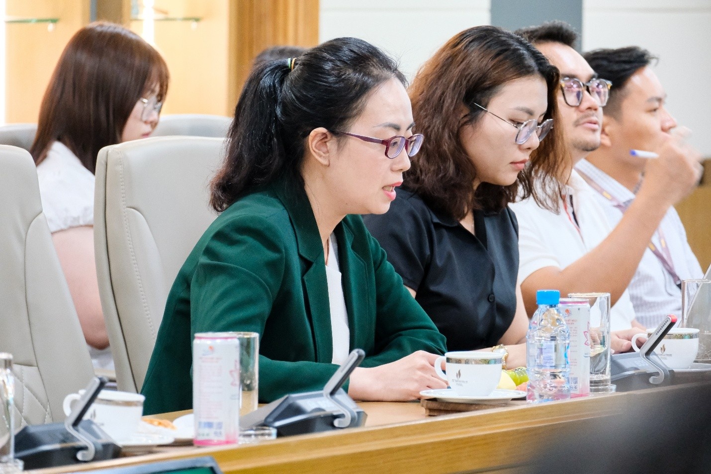 PVOIL gặp mặt các cổ đông lớn, quỹ đầu tư và công ty chứng khoán trước thềm Đại hội đồng cổ đông