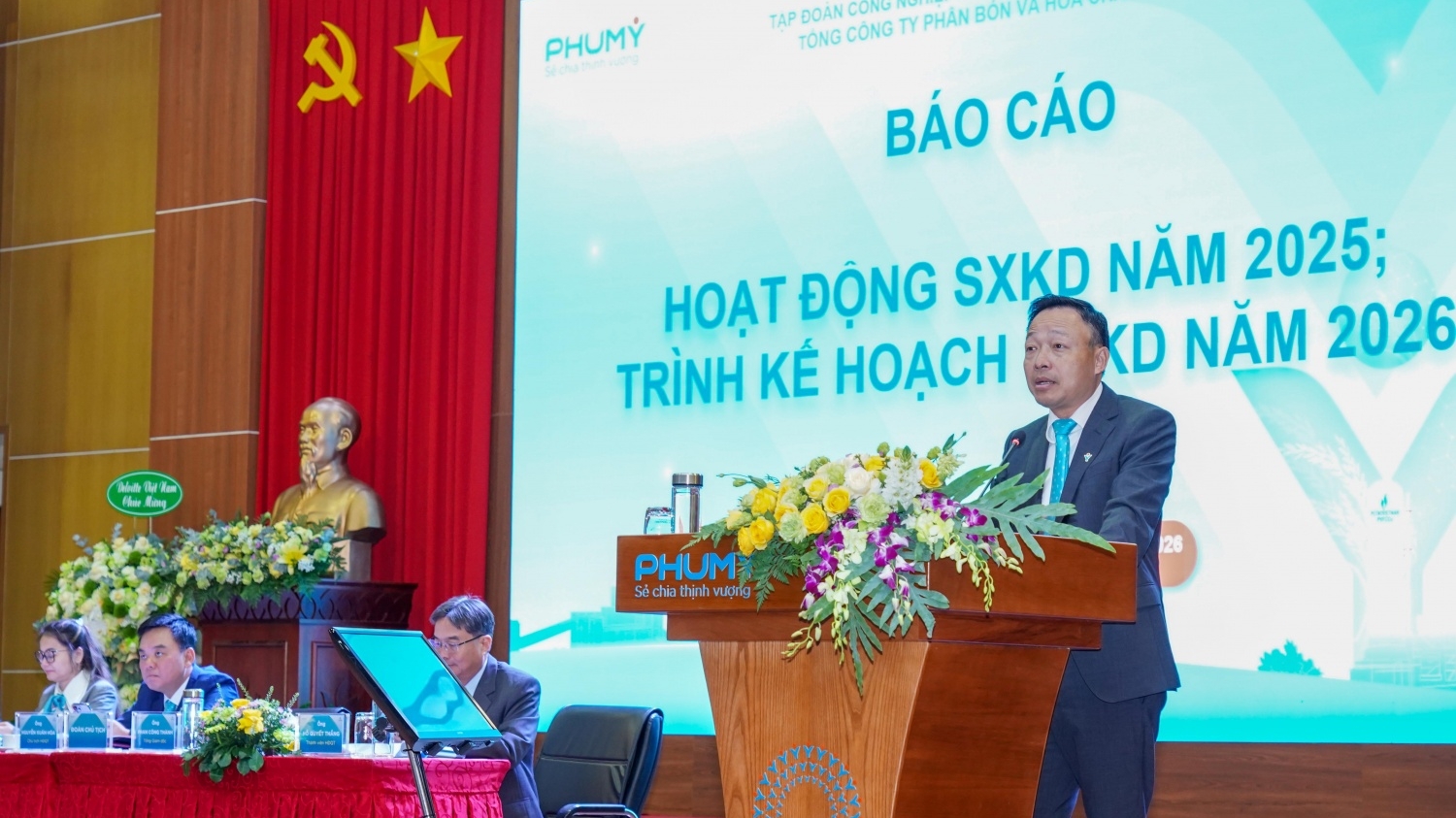 PVFCCo - Phú Mỹ đặt doanh thu 17.600 tỷ đồng và tăng tốc chuyển dịch xanh