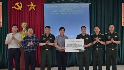 Lai Châu: Đoàn công tác của Petrovietnam thăm, tặng quà cán bộ, chiến sĩ Đồn Biên phòng Sin Suối Hồ